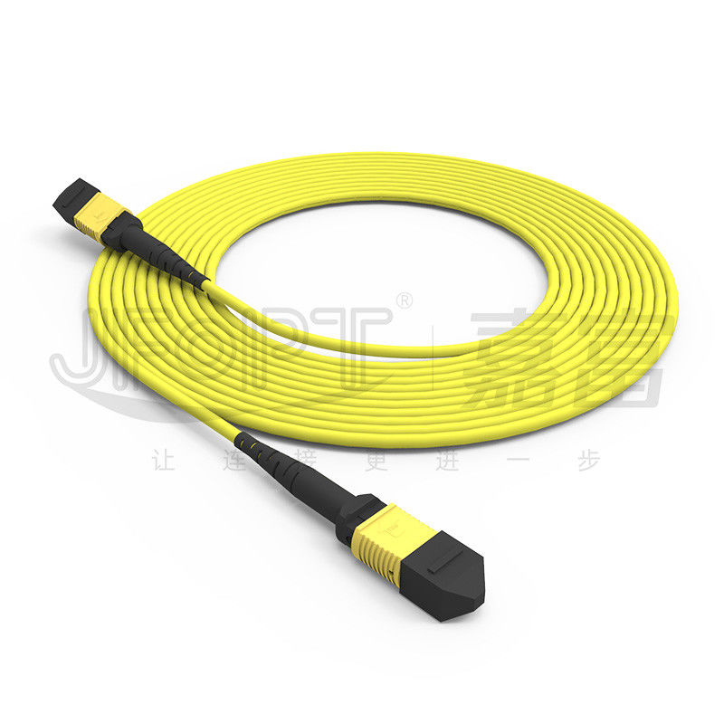 12-نواة MPO كابل الجذع كابل التشغيل الحاجز G657A1 / G657A2 3.0 LSZH عكس القطبية A / B