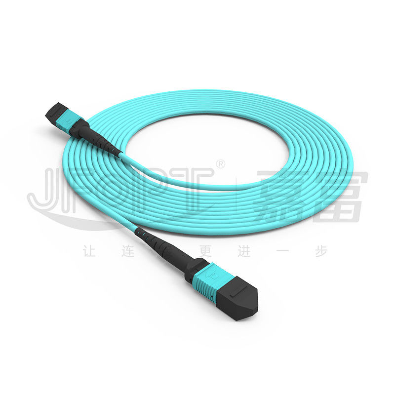 ضياع عودة MPO Conccetor ≥20dB MM OM3/OM4 MPO-MPO Patch Cord للاتصال بالألياف الضوئية